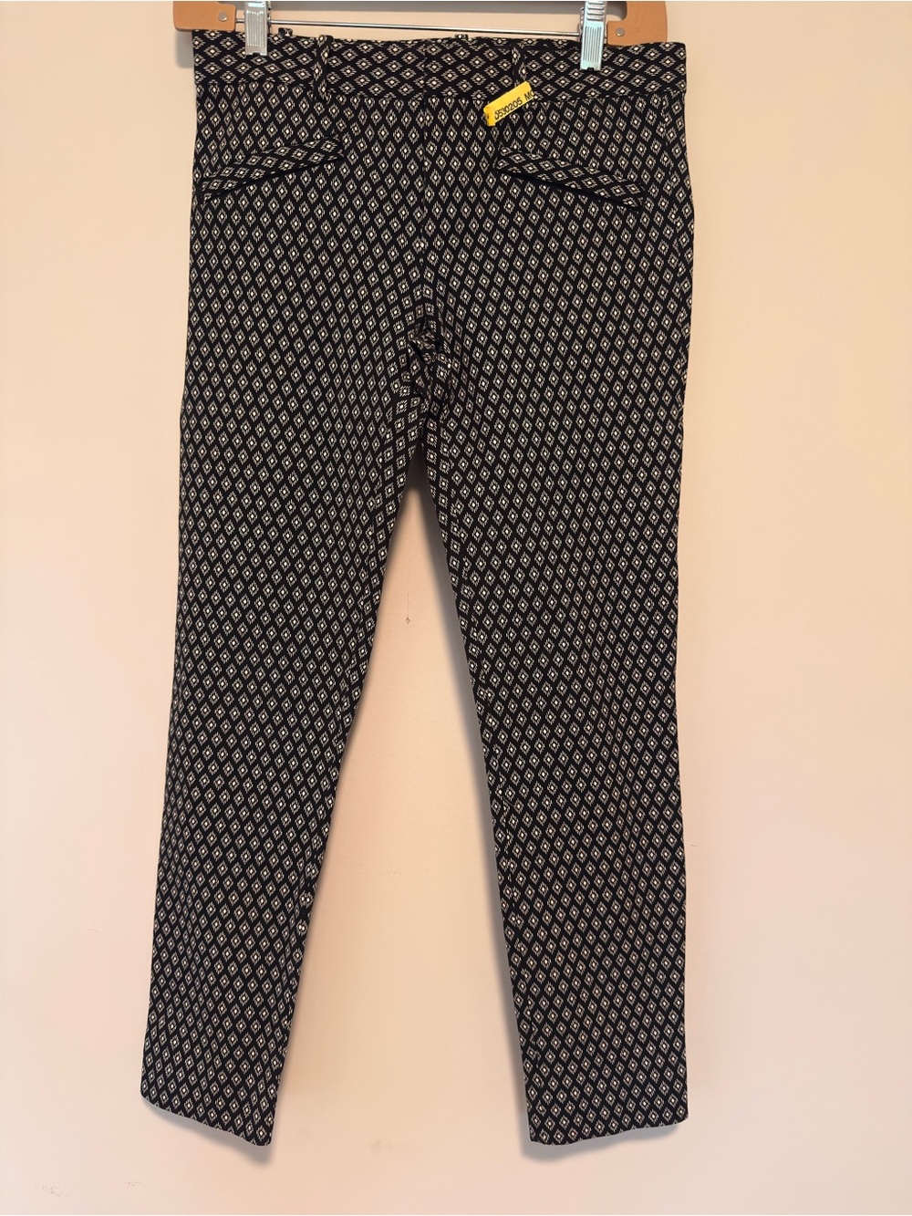 GAP Black and White Diamond-Print Ankle Pants